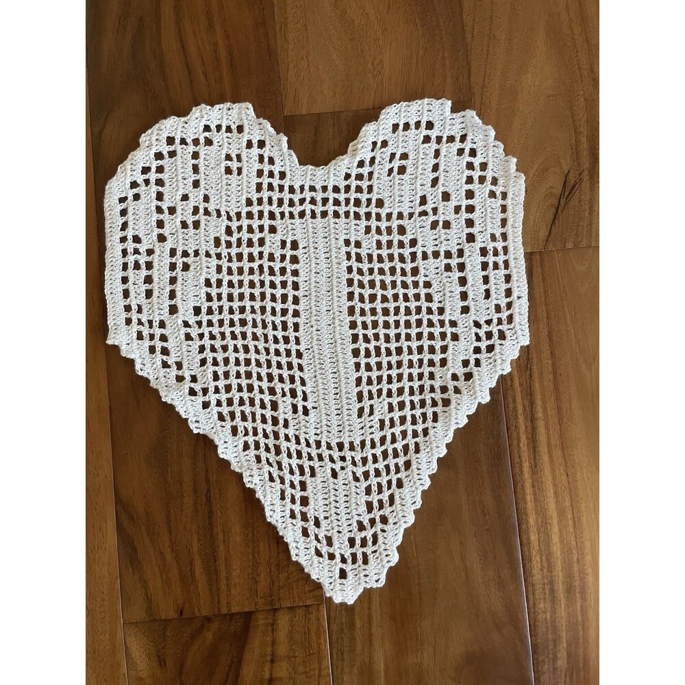 Handmade Crochet Doily Filet Monogram Heart Letter I White